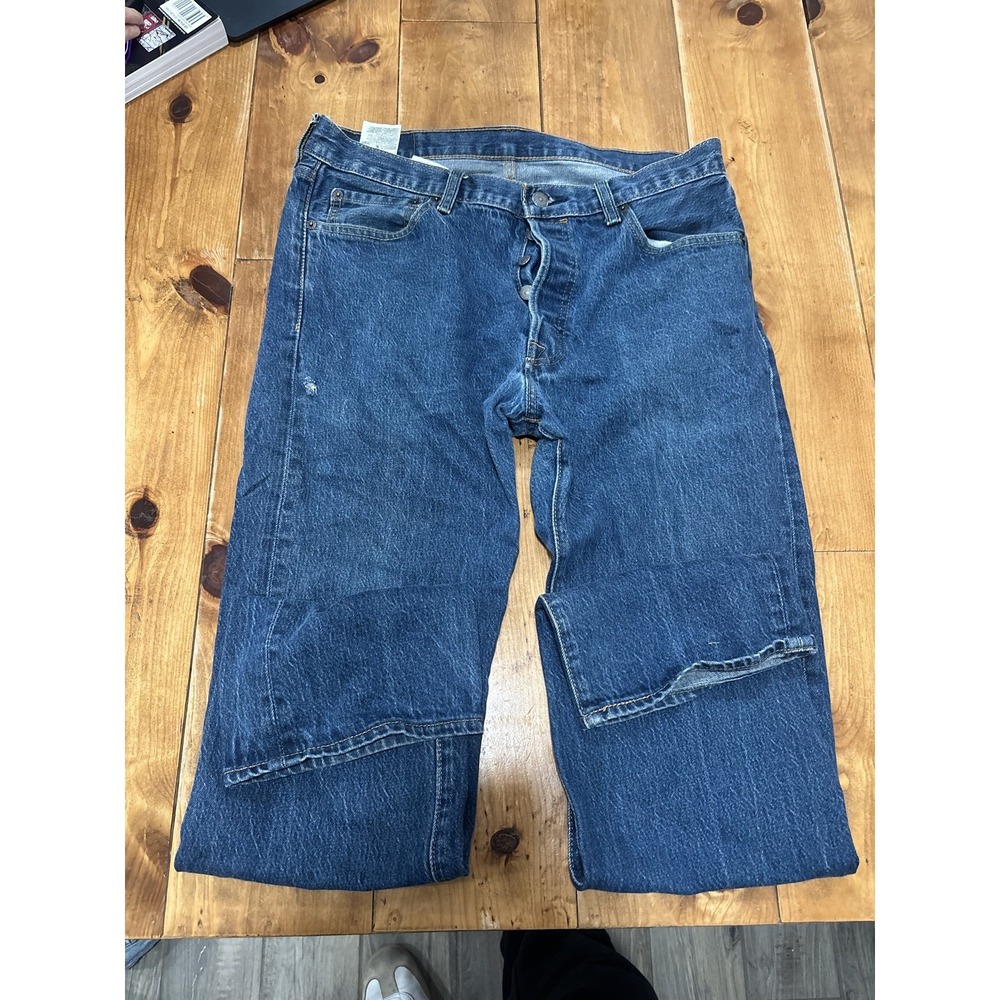 Levi's 501 Men's Original Fit Straight Leg Button Fly‎ Blue Jeans W34 L34
